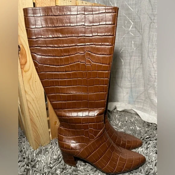 Leather Naturalizer Melanie leather knee high boots size Wide